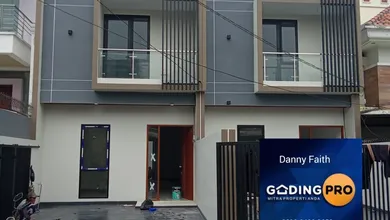 Rumah Dijual di Kav DKI, Jakarta Barat, LB 168m², Harga Kompetitif!