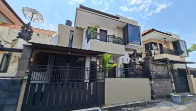 Rumah Dijual di Renon, Denpasar, LB 100m², Harga Kompetitif!