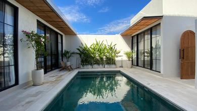 Brand New Villa In Kerobokan 2Br,Under 300 Mil