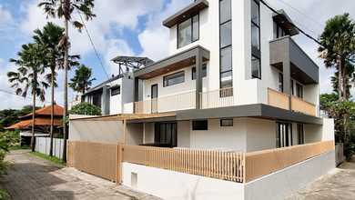 Penawaran Langka, rumah Mewah di Canggu, Badung, LB 240m²