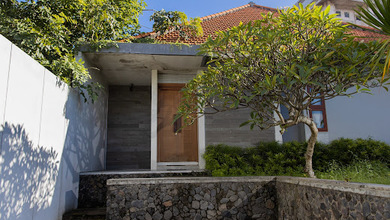 Villa Near Unud Jimbaran, Fully Furnished. Ready Monthly Or Yearly