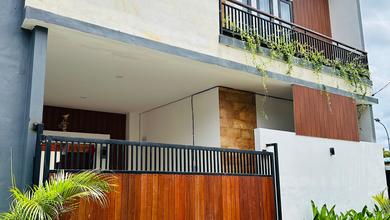 Jimbaran Villa Baru, Tinggal Bawa Koper