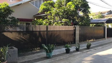 Penawaran Eksklusif, rumah Mewah di Sukasari, Bandung, LB 428m²