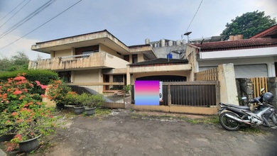Hunian Prestisius di Kawasan Hegarmanah, Bandung, LB 300m², Harga 6 Miliar