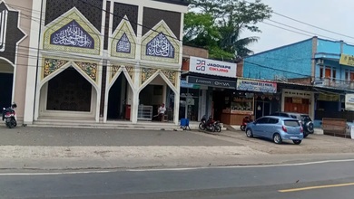 Rumah Elegan di Cianjur Kota, Cianjur, 7 KT, LT 414m²