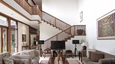 Hunian Mewah di Dago, Bandung, 7 KT, LT 748m²