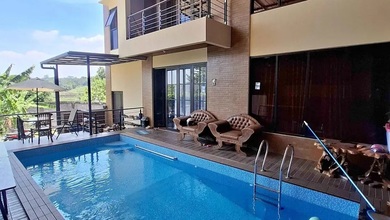 Rumah Mewah di Jatinangor, Sumedang, 18 KT, LT 1310m²