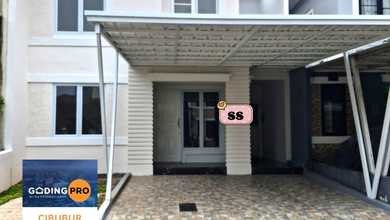Rumah Dijual di Kota Wisata, Bogor, LB 200m², Harga Kompetitif!