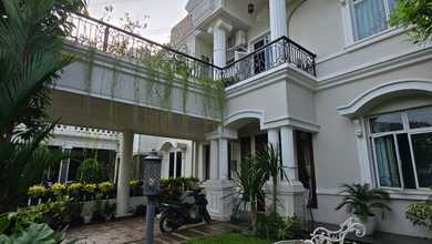Rumah Area Luxury Cibubur, Bogor - Harga Menarik 3,2 Miliar