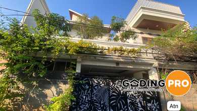 Hunian Mewah di Taman Mini, Jakarta Timur, 18 KT, LT 328m²