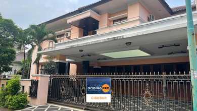 Rumah Elegan di Cibubur, Jakarta Timur, 4 KT, LT 1050m²