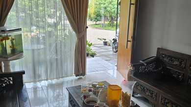 Kesempatan Rumah di Cibubur, Bekasi, LB 225m², Harga 2,35 Miliar