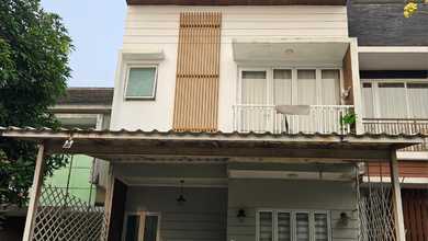 Dijual Rumah Strategis di Cibubur, Bekasi - LT 90m²