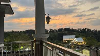 Hunian Prestisius di Kawasan Tembalang, Semarang, LB 485m², Harga 6 Miliar