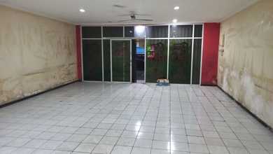 Ruko Siap Huni Stategis Pinggir Jalan Raya Dekat Kampus