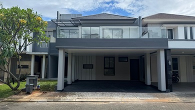 Rumah Area Premium BSD, Tangerang Selatan - Harga Menarik 7,5 Miliar