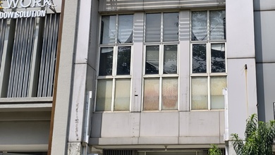 Disewakan Ruko Rapi 3,5 Lantai Siap Pakai di Alam Sutera, Tangerang