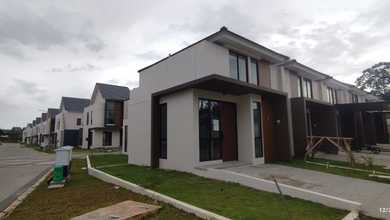 Rumah Dijual di Serpong, Tangerang Selatan, LB 70m², Harga Terbaik!