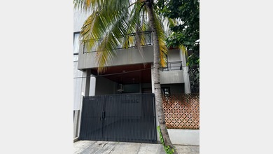 Rumah Sewa Nyaman Lokasi Serpong Villa Melati Mas, Tangerang Selatan, LB 155m²