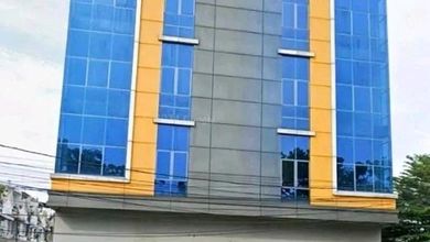 Ruko Kosong Pinggir Jalan Yos Sudarso