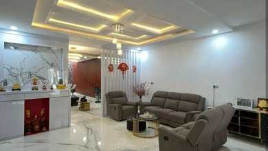Rumah Area Luxury Medan Polonia, Medan - Harga Menarik 6,5 Miliar