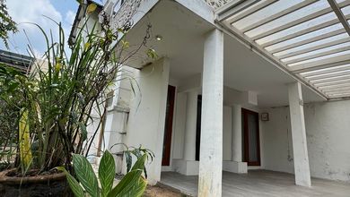 Rumah Siap Huni di Area Sentul City, Bogor, LT 187m²