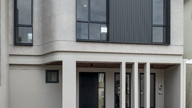 Hunian Favorit di Legenda Wisata, Bogor, 4 KT, Harga 2,25 Miliar