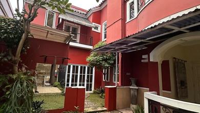 Hunian Elegan di Sukaraja, Bogor, 3 Kamar Tidur, LT 350m²