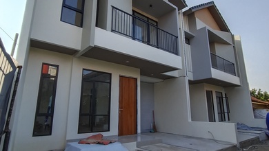 Rumah Dijual di Tanjung Barat, Jakarta Selatan, LB 99m², Harga Kompetitif!