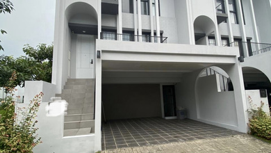 Rumah Area Luxury BSD City, Tangerang - Harga Menarik 3,5 Miliar