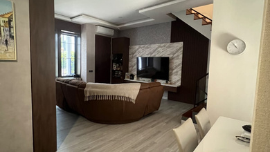 Hunian Prestisius di Kawasan BSD City, Tangerang, LB 165m², Harga 5,35 Miliar