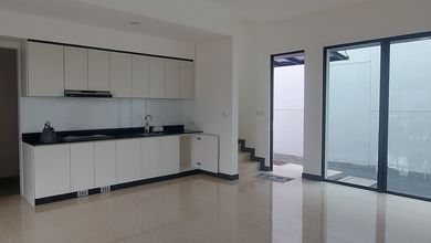Disewakan Rumah Terjangkau di BSD City, Tangerang, LT 112m²
