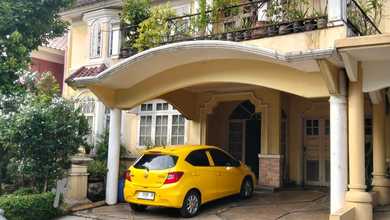 Jual Rumah Nyaman di Legenda Wisata, Bogor - LT 238m²