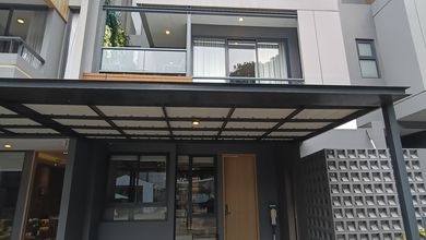 For Sale rumah Mewah di BSD, Tangerang Selatan - LT 112m²