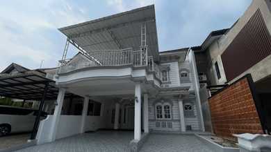 Rumah Area Luxury Kota Wisata, Bogor - Harga Menarik 2,6 Miliar