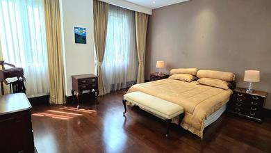 Apartemen Eksklusif Dijual di Gatot Subroto, Jakarta Selatan, Luas 213m²