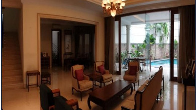Sewa Rumah Nyaman di Kebayoran Lama, Jakarta Selatan, LT 637m²