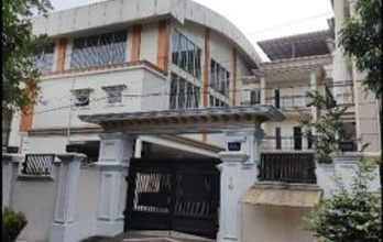 Kesempatan Eksklusif, rumah Mewah di Bogor Nirwana Residence, Bogor, LB 2074m²