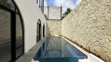 New Villa In Balangan