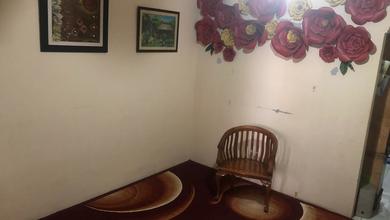 Rumah dan Kost Lokasi Strategis di Ampera, Jakarta Selatan