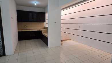 Rumah Siap Pakai di Area Kota Baru Parahyangan, Bandung, LT 108m²