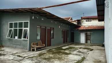 Jual Tanah + Bangunan, Cocok untuk tempat usaha, di Bandung Kulon Cibuntu