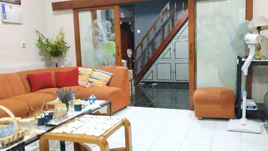 Rumah Siap Pakai di Kawasan Sarijadi, Bandung, LT 175m²