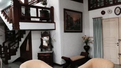Dijual rumah Mewah di Duren Sawit, Jakarta Timur - LT 319m²