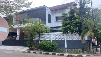 Rumah Area Luxury Jatibening, Bekasi - Harga Menarik 5,5 Miliar