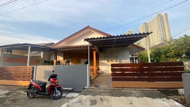 Dijual Rumah Strategis di Pekayon, Bekasi - LT 250m²