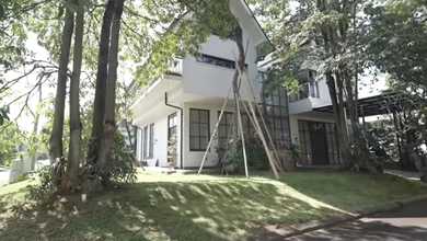 Rumah Area Luxury Gading Serpong, Tangerang - Harga Menarik 11,5 Miliar