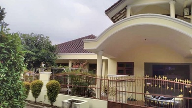 Rumah Area Premium Jatiwaringin, Bekasi - Harga Terbaik 3,5 Miliar