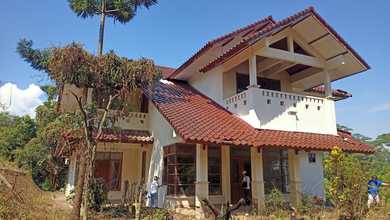 Rumah Area Premium Sentul City, Bogor - Harga Terbaik 5,5 Miliar