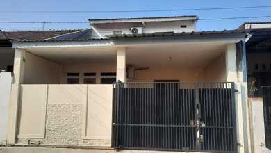 Rumah Favorit di Bekasi Barat, Bekasi, 2 KT, Harga 750 Juta